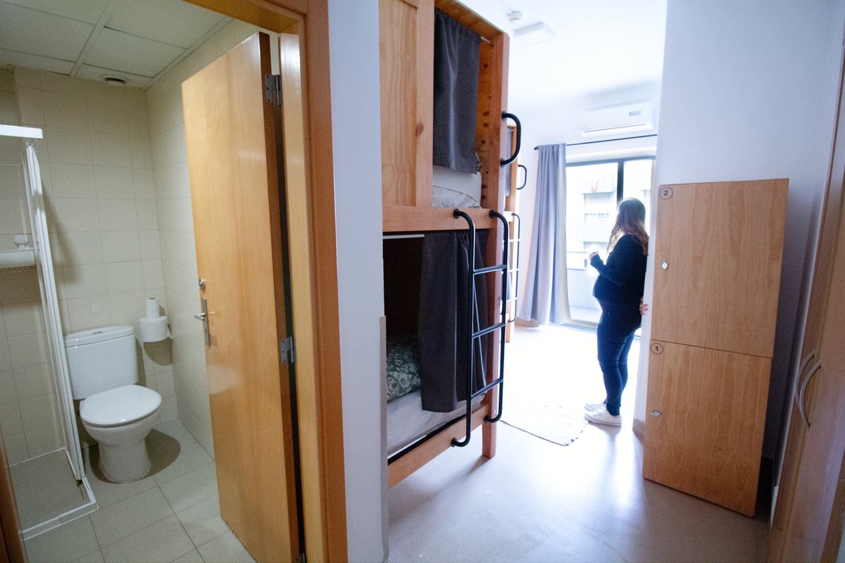 WOT Social Lisbon Nomad - Quartos 4 Standard Dorm Ensuite Balcony (3)