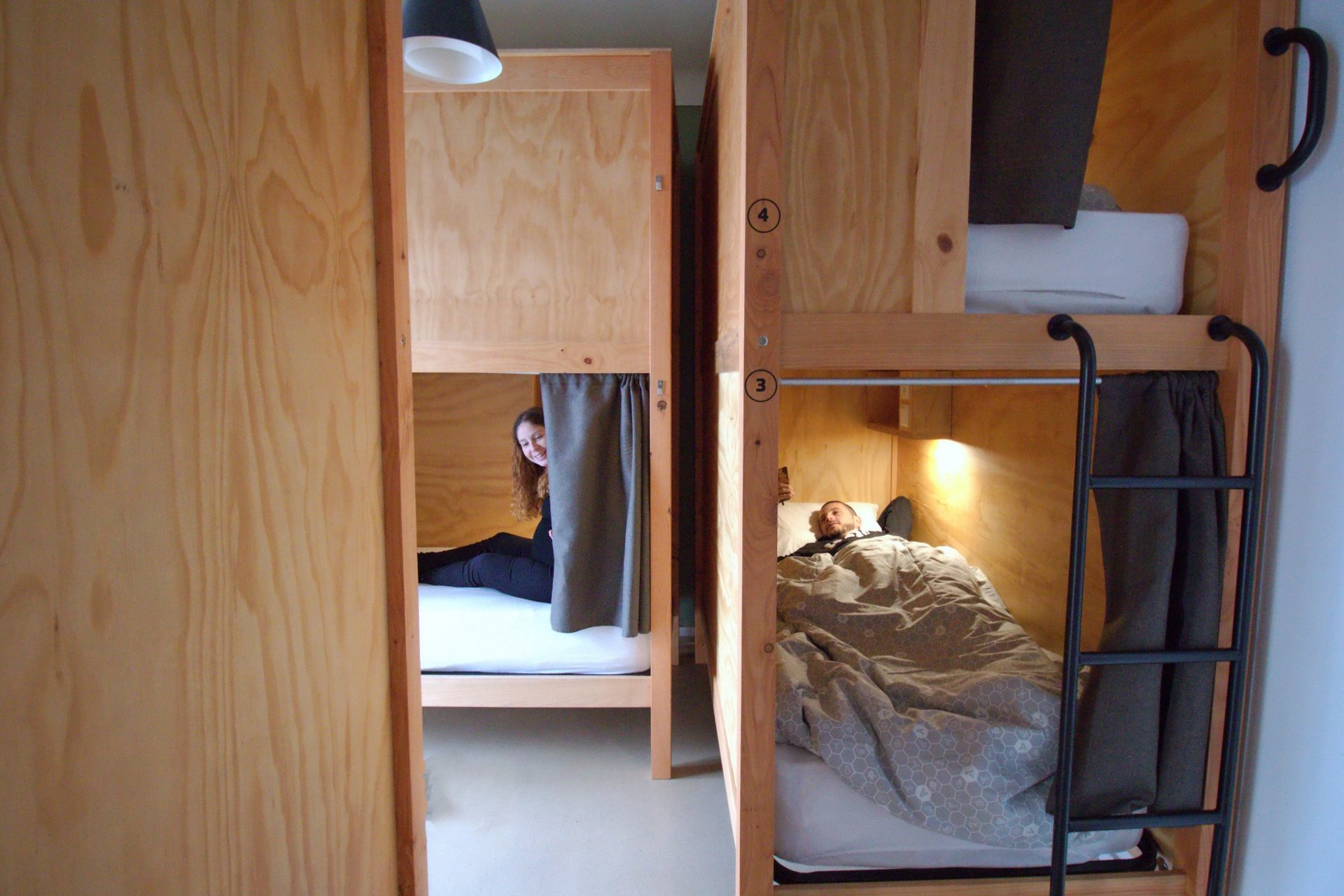 WOT Social Lisbon Nomad - Quartos 8 Mix Dorm W Balcony (4)