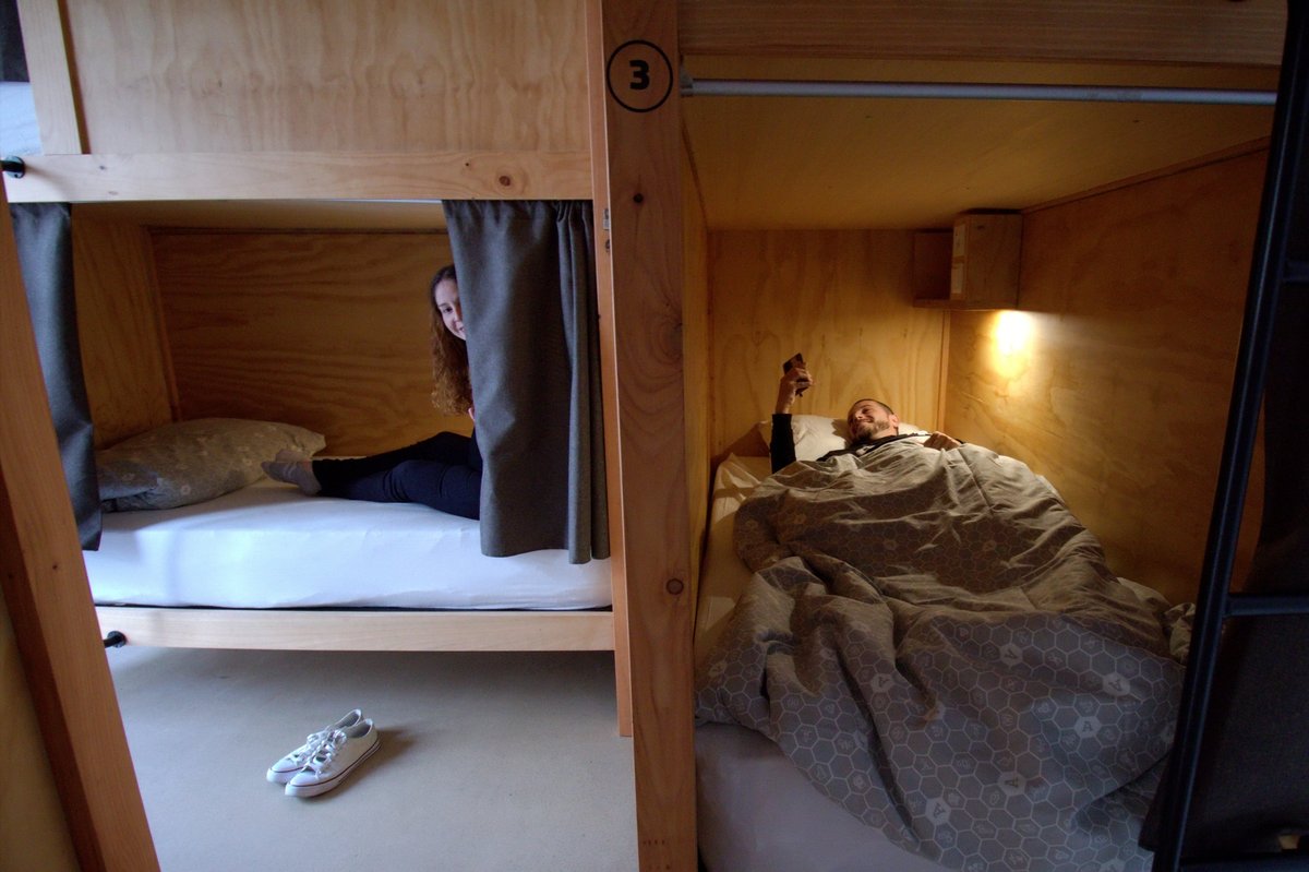 WOT Social Lisbon Nomad - Quartos 8 Mix Dorm W Balcony (3)