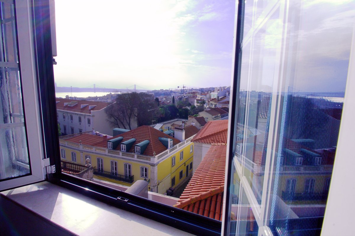 WOT Social New Lisbon - Double River View (6)